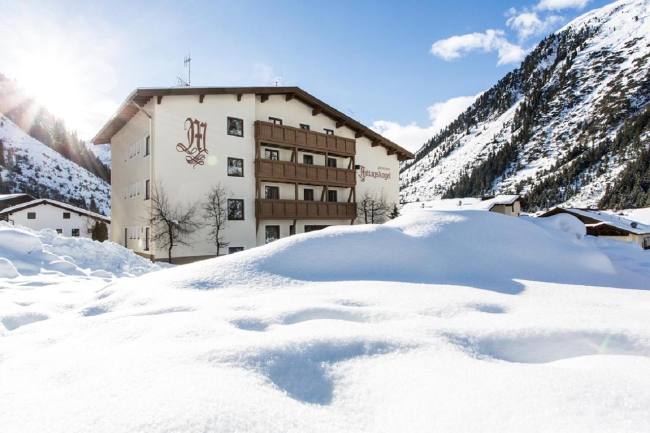 Pension Mittagskogel Sankt Leonhard im Pitztal Dış mekan fotoğraf