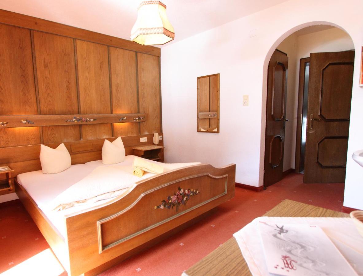 Pension Mittagskogel Sankt Leonhard im Pitztal Dış mekan fotoğraf